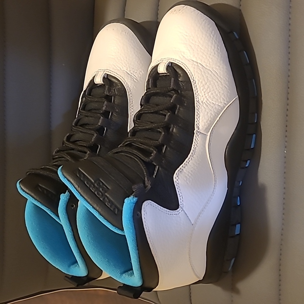 Mint Condition Air Jordan 10 Retro 'Powder Blue' Men's Sneakers OG Box